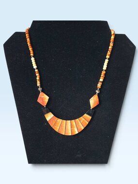 Vintage Sponge Coral Curved Fan-Shaped Silver Bead Boho Statement Necklace